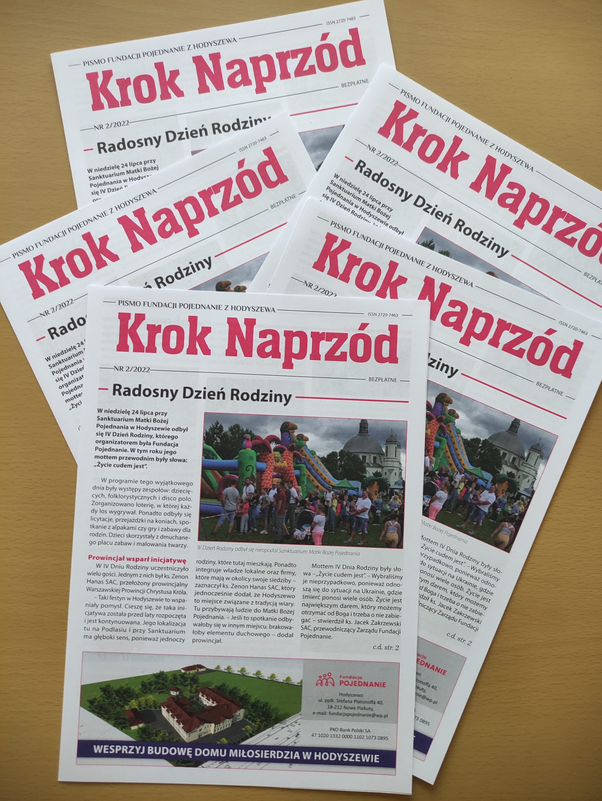 Plakat promujący wydarzenie "Radosny Dzień Rodziny", organizowane przez Fundację POJEDNANIE z Hodyszewa. Na plakacie widnieją informacje o IV Dniu Rodziny, który odbył się 24 września w Sanatorium Muśki Boże.